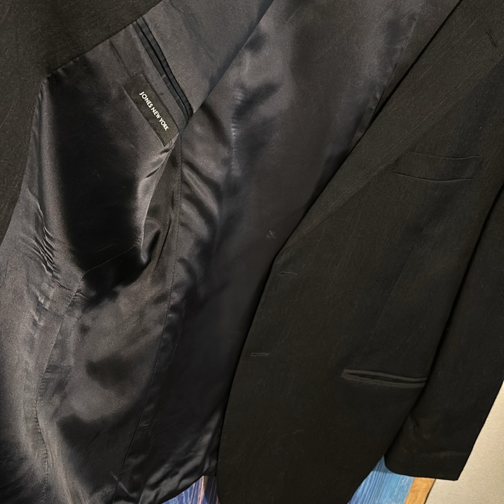 Suit Jacket - Picture 6 of 8